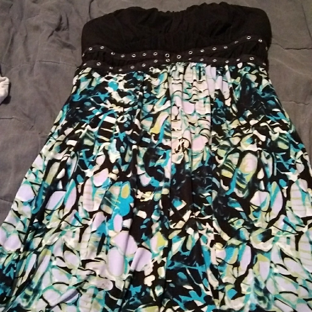 Woman's summer strapless dress
